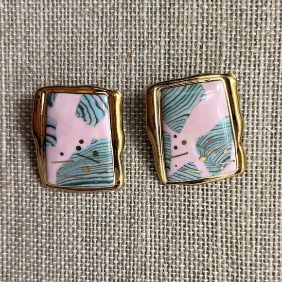 Jewelry10 Jewelry - Jewelry10 Porcelain Lightweight Post Earrings